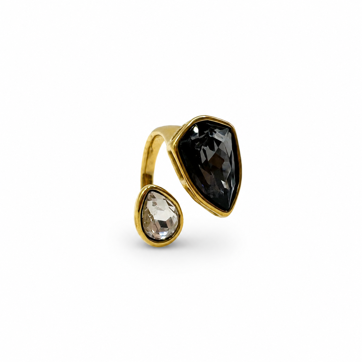 Anello Astra
