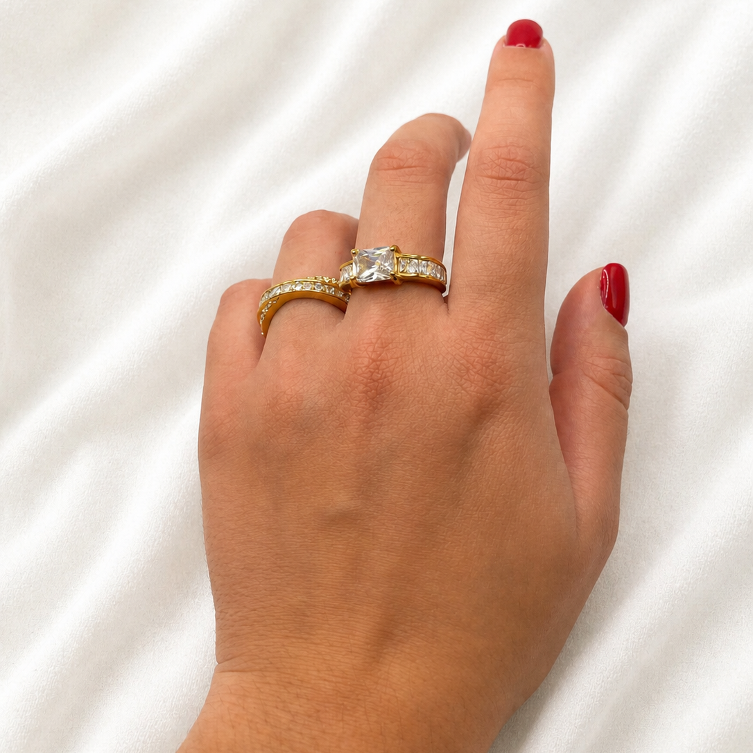 Anello Queen