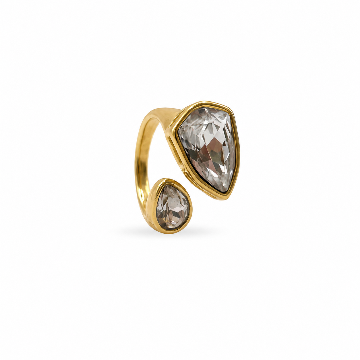 Anello Astra