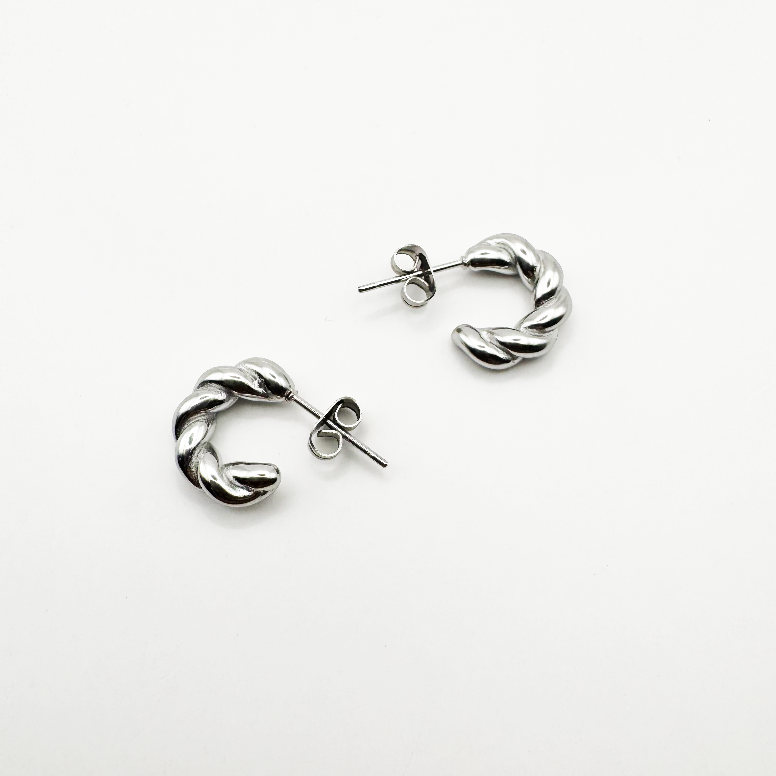 Liebeskind Berlin Orecchini Lunghi In Acciaio Inox 6,5 Cm – Design Con Logo, Eleganti E Casual, Regalo In Scatola Originale