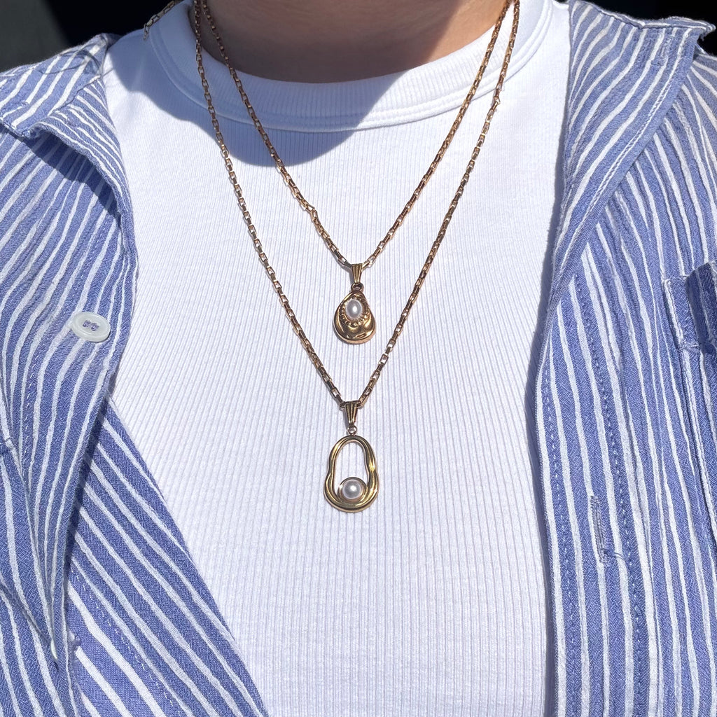 Collana Iside