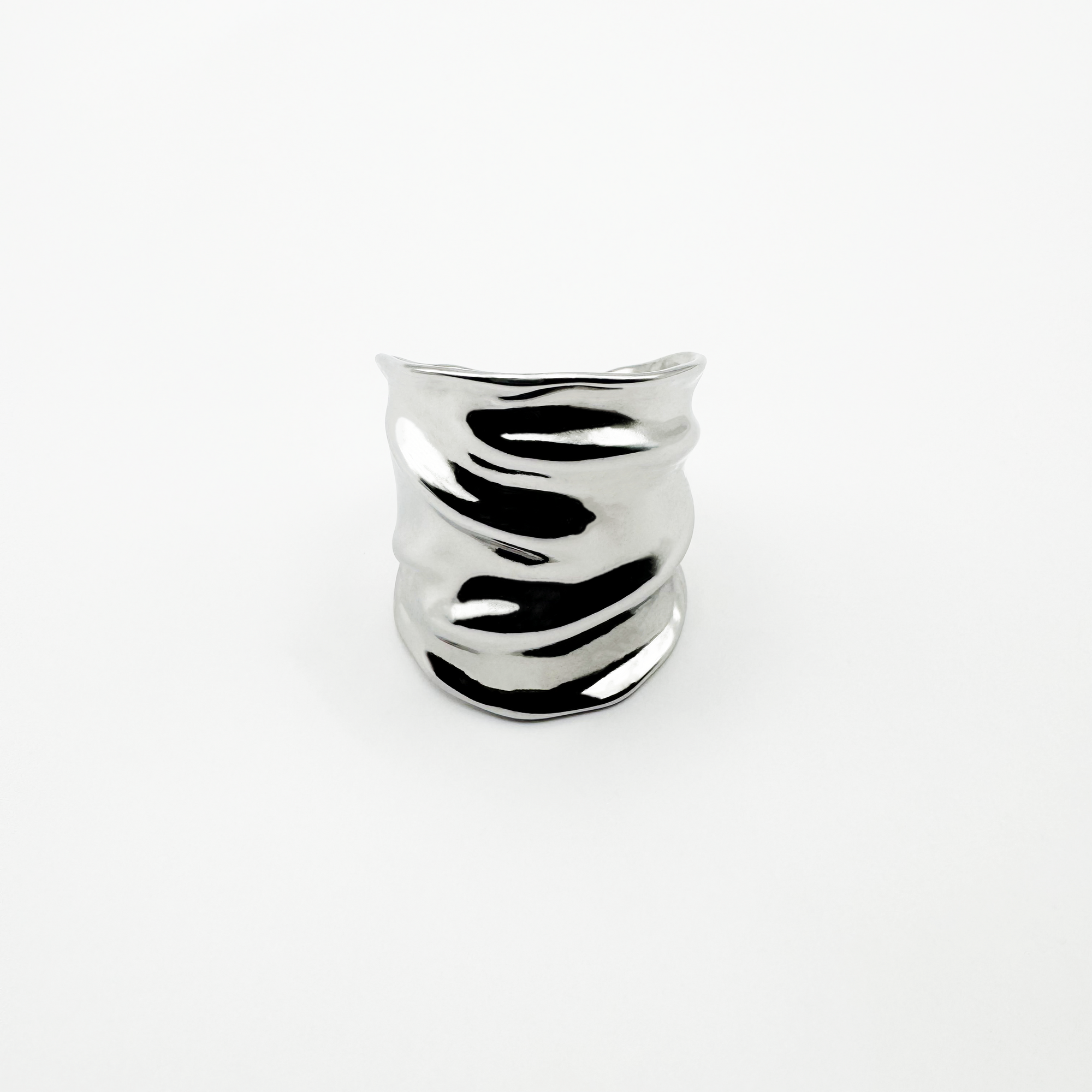 Irisia silver ring