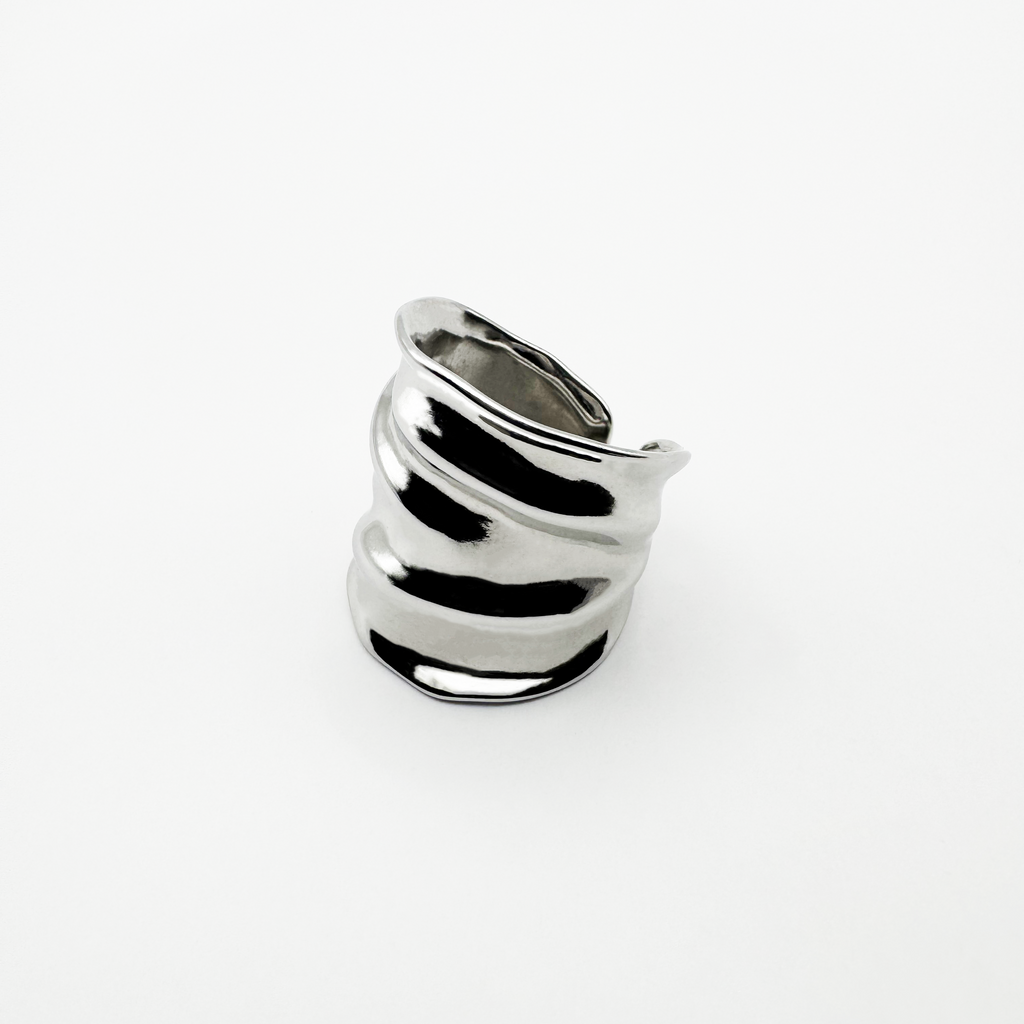 Irisia silver ring