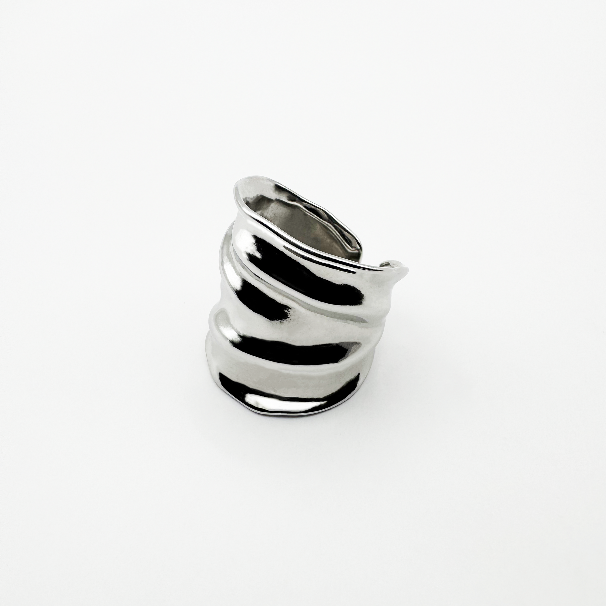 Irisia silver ring