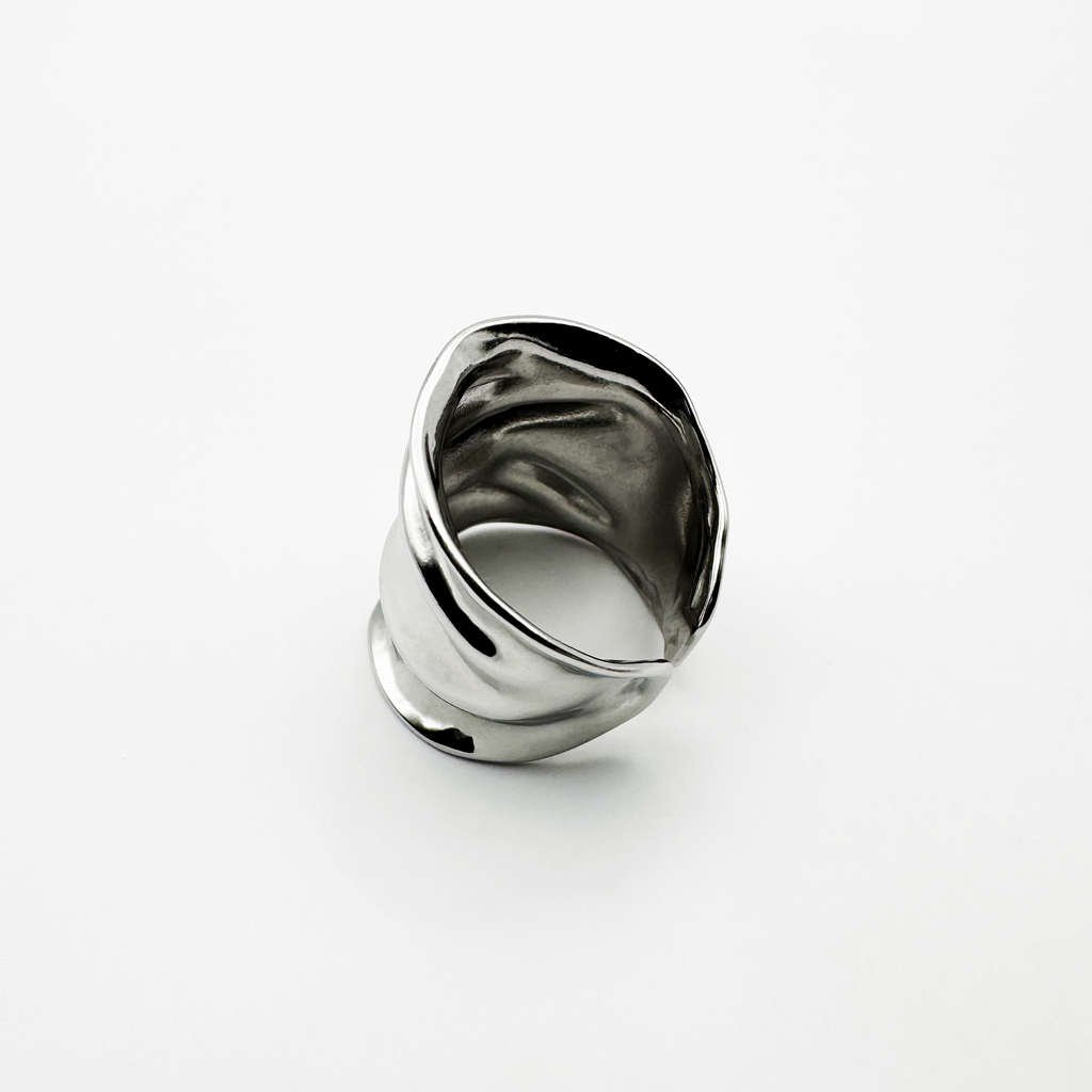Irisia silver ring