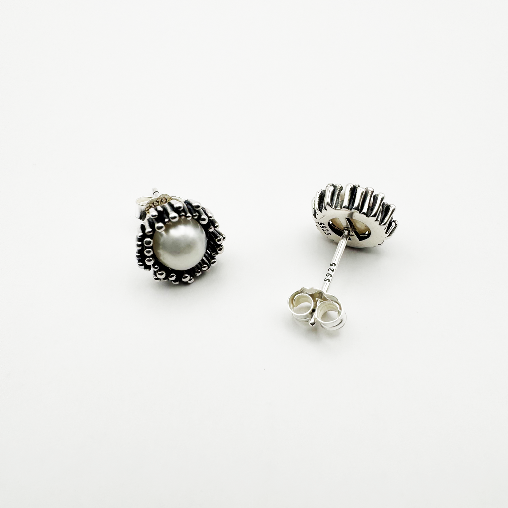 Orecchino Pearls