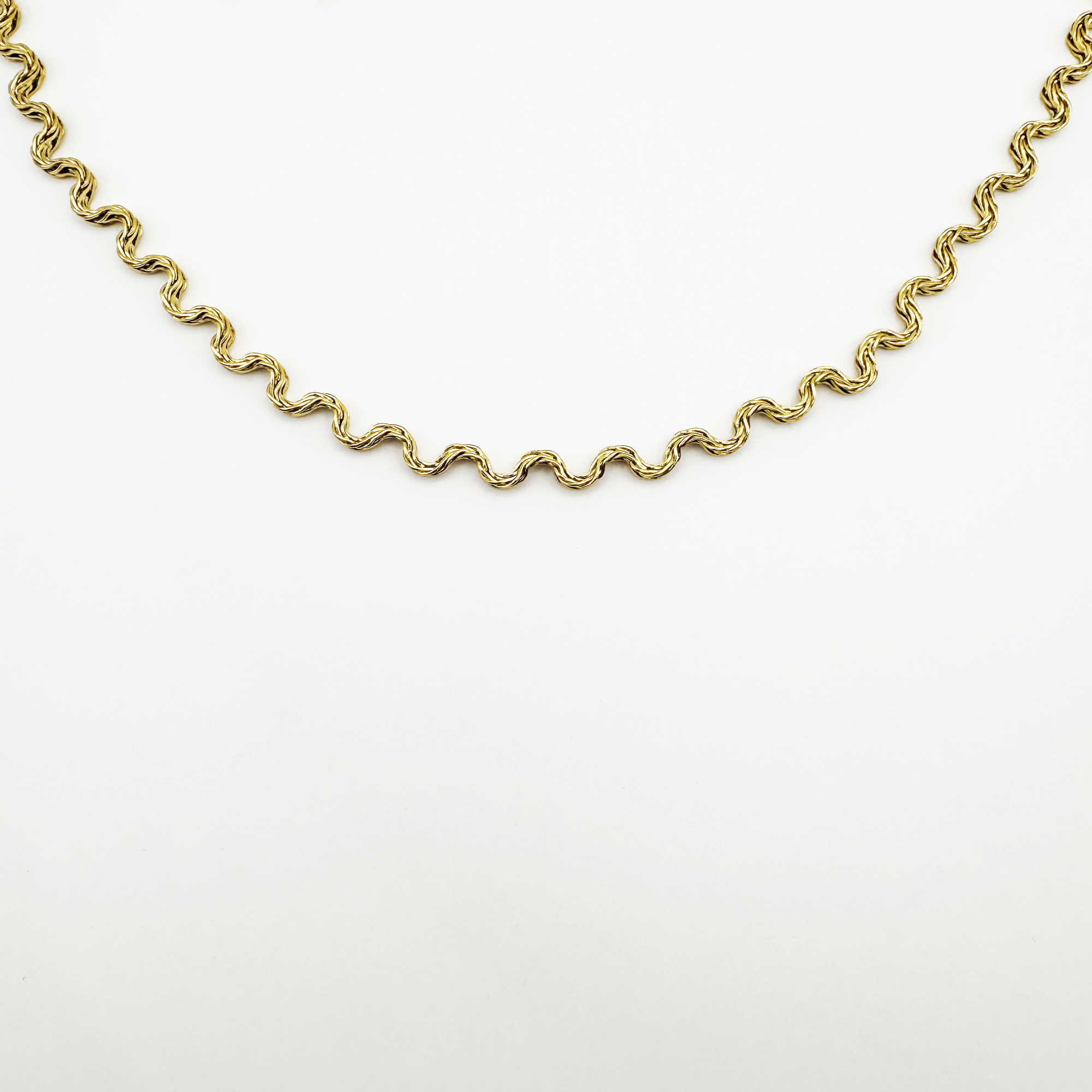 Collana Race